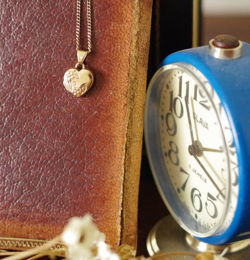 古董375 9K金愛心雕花項鍊LOCKET 純銀鍊身 N656