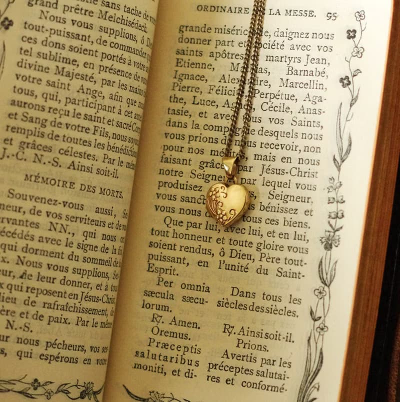 古董375 9K金愛心雕花項鍊LOCKET 純銀鍊身 N656