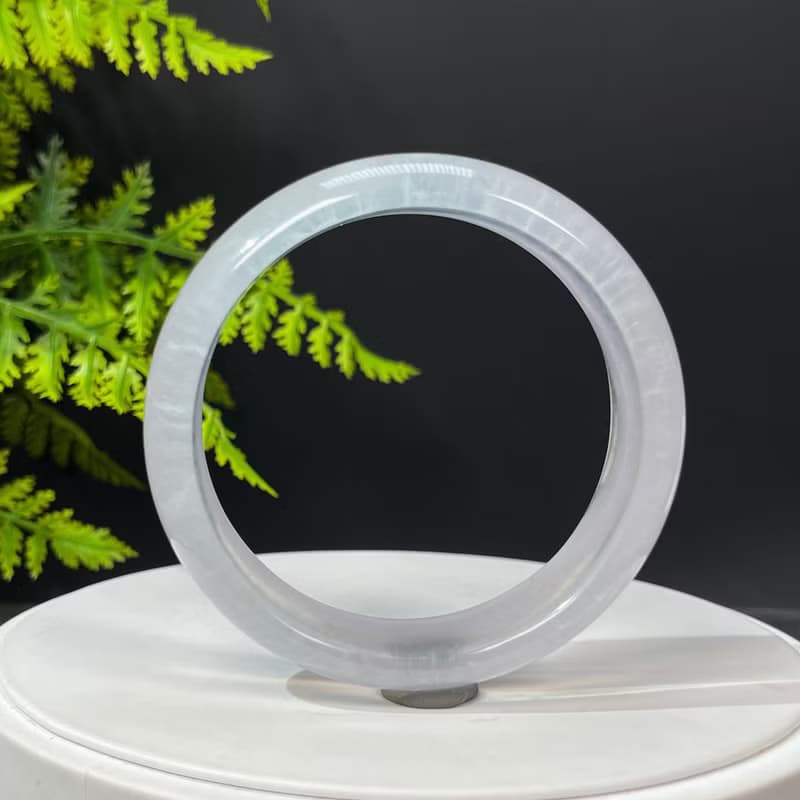 獨特玻璃體淺紫色螢石手鐲64MM 冰透聚寶盆水晶手環 增強親和力