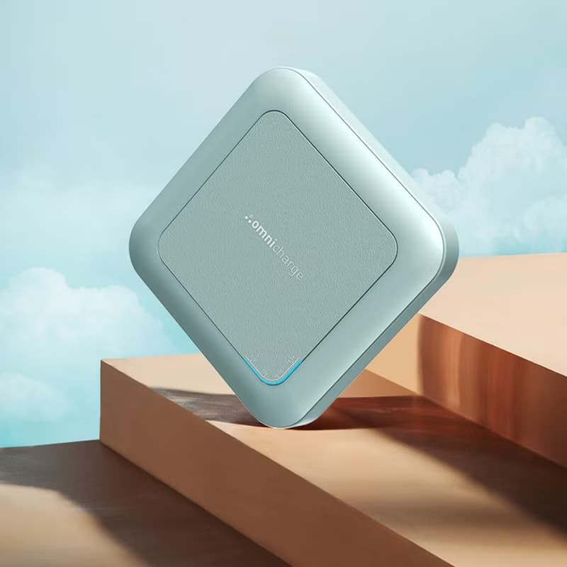 Omni移動12800口袋多功能集線器筆記本電腦備用電池電源10W無線充