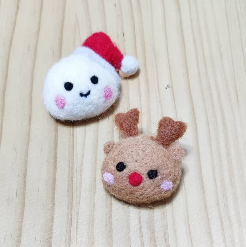 耶誕小雪人別針或磁鐵