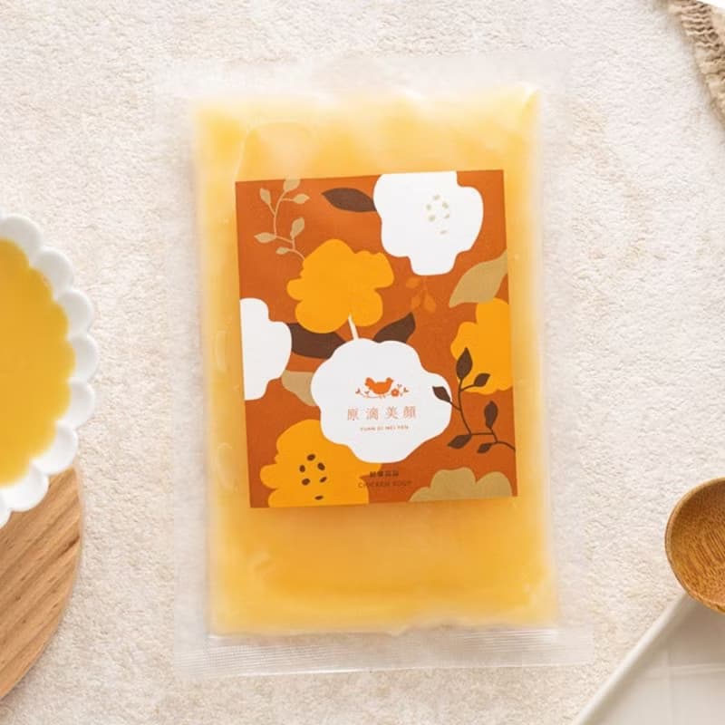 【快速出貨】一雞三吃組合 煙燻半雞切塊+鮮雞高湯+美顏滴雞精