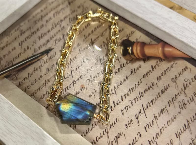 **光之守護** 拉長石手鍊