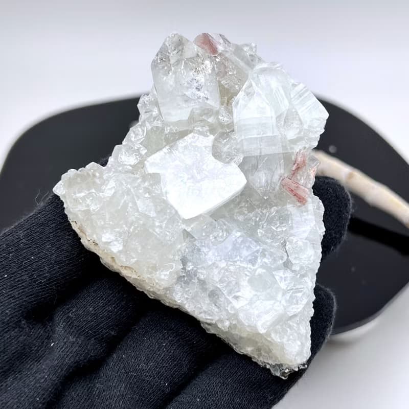 瀲心。原礦 擺件 淨化 能量 療癒 l 鑽石魚眼石 粉紅沸石 l