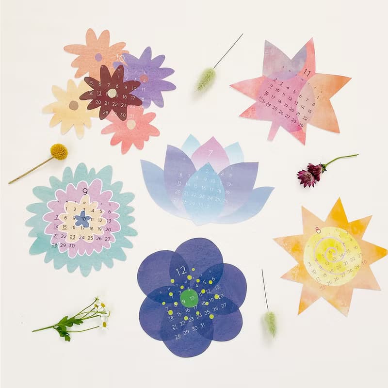 お花のかたちのカレンダー2026 // 選べる始まりの月 //