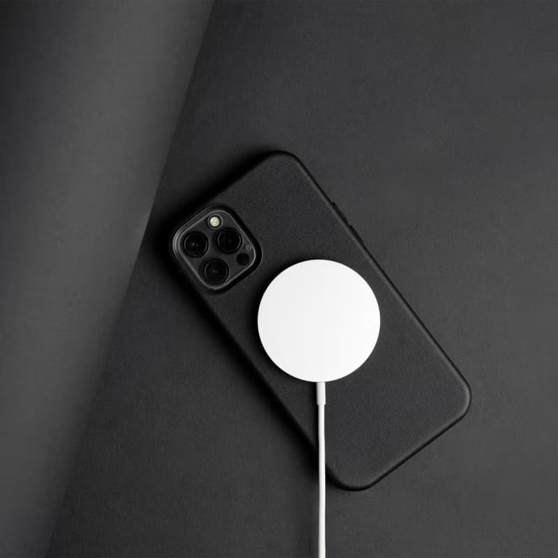 皮革手機殼 iPhone12 13 Pro/Max 支援Magsafe 自訂文字刻印 - 黑