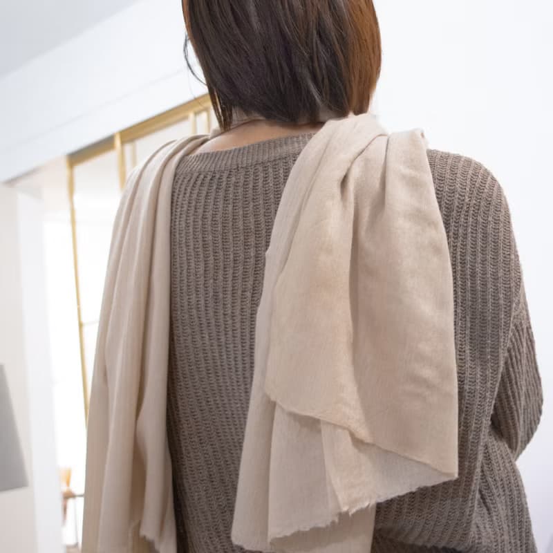 【保暖道具】喀什米爾 Cashmere 羊毛圍巾 - 卡其