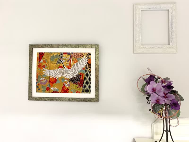 色打掛からつくるアートパネル　vintage 刺繍着物 和モダン 和風インテリア プレゼント 鶴 結婚祝 新築祝 長寿祝 縁起物 額装インテリア　045