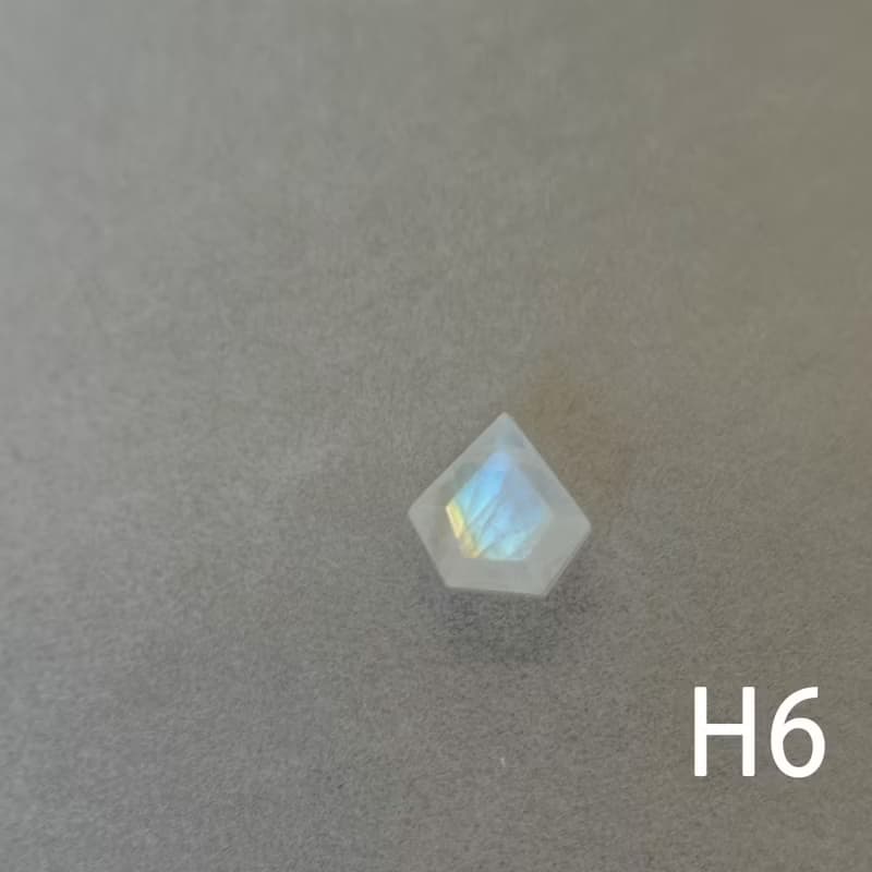 【微瑕品清貨】一圖一物 不規則藍光月光石純銀項鍊 月亮石