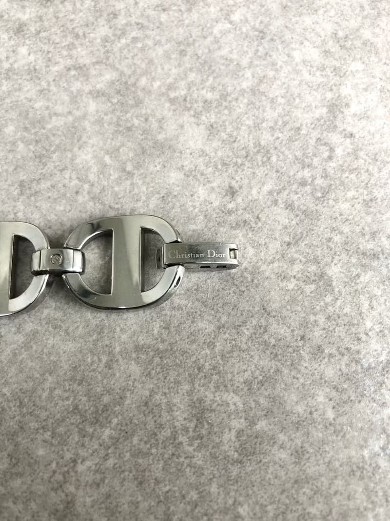 【 日本直送　名牌中古包 】Christian Dior 腕時計 シルバー クォーツ ステンレススチール マリス vintage ヴィンテージ cua7kz