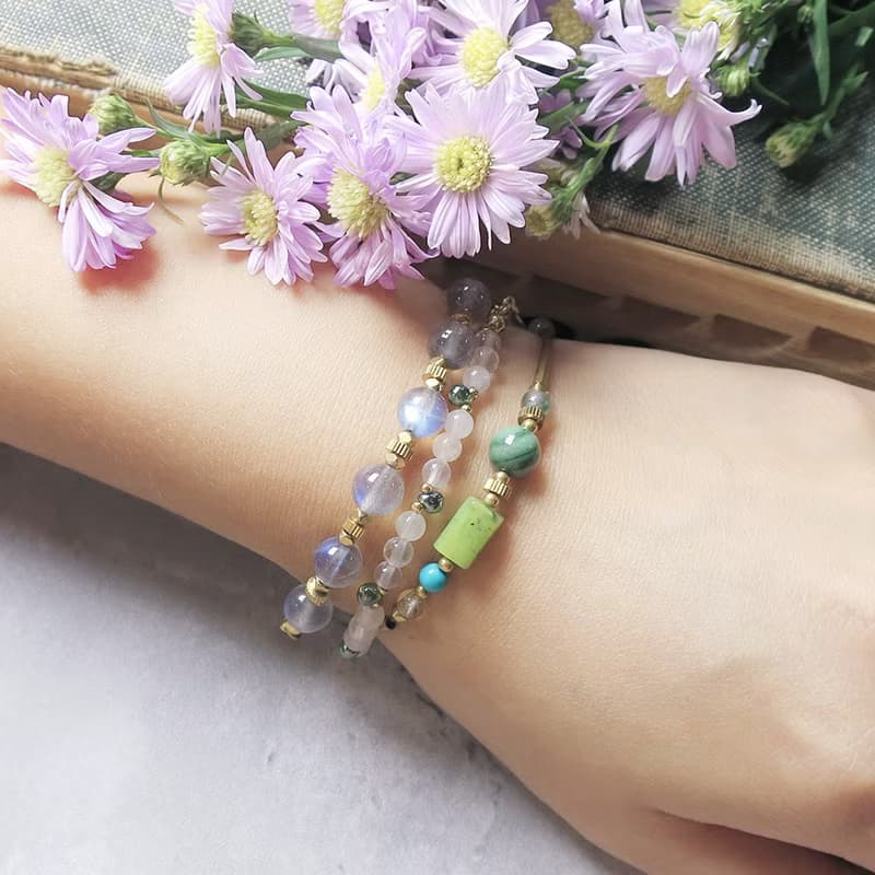 VIIART。翩翩-粉。粉晶石護身符法蒂瑪之手黃銅鍍金手鍊