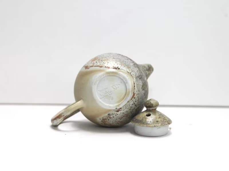 藏菁ㅣ柴燒 瓷土 茶壺