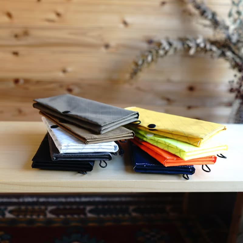 選べるカラー・ぺたんこロングウォレット/アウトドア・キャンプ・登山・超軽量・薄い長財布・ミニ財布・防水・slowhike・LW-01