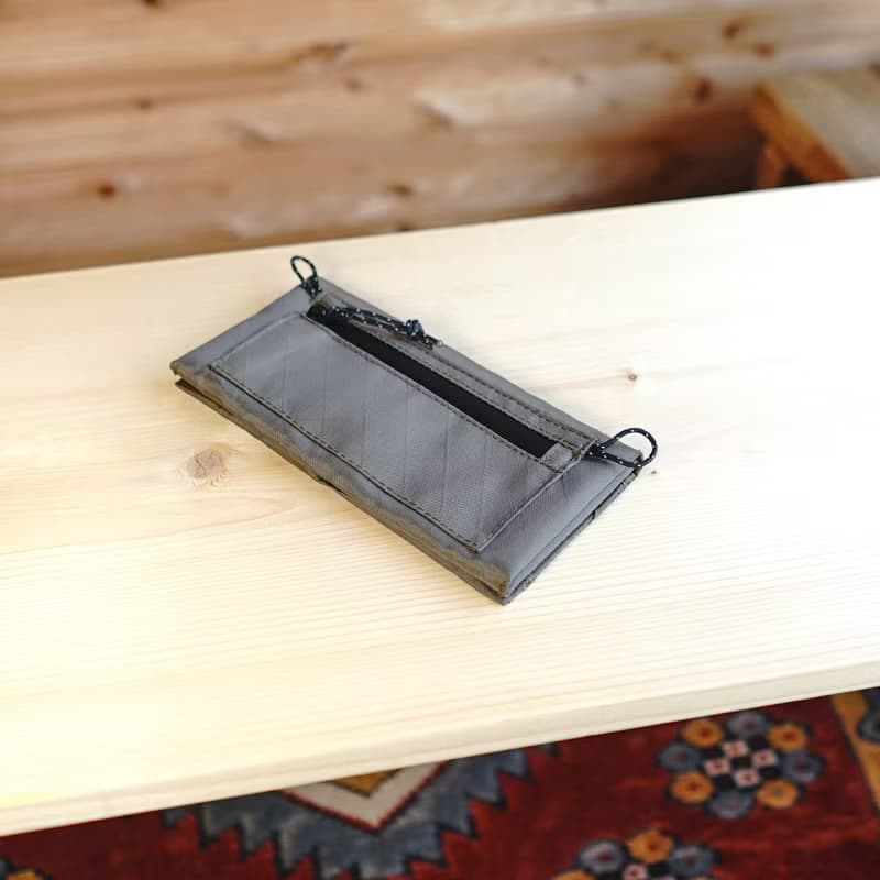 選べるカラー・ぺたんこロングウォレット/アウトドア・キャンプ・登山・超軽量・薄い長財布・ミニ財布・防水・slowhike・LW-01