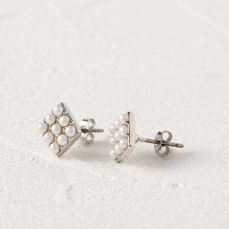 9pearl square pierced earring SV　ニッケルフリー　チタンポスト　パール　スクエア　シルバー