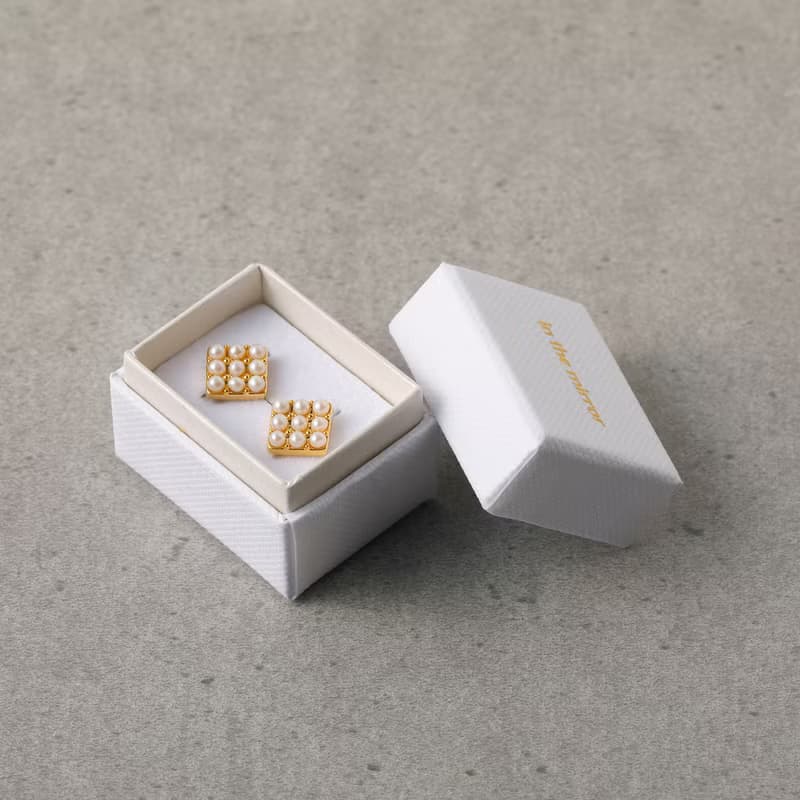 9pearl square pierced earring SV　ニッケルフリー　チタンポスト　パール　スクエア　シルバー