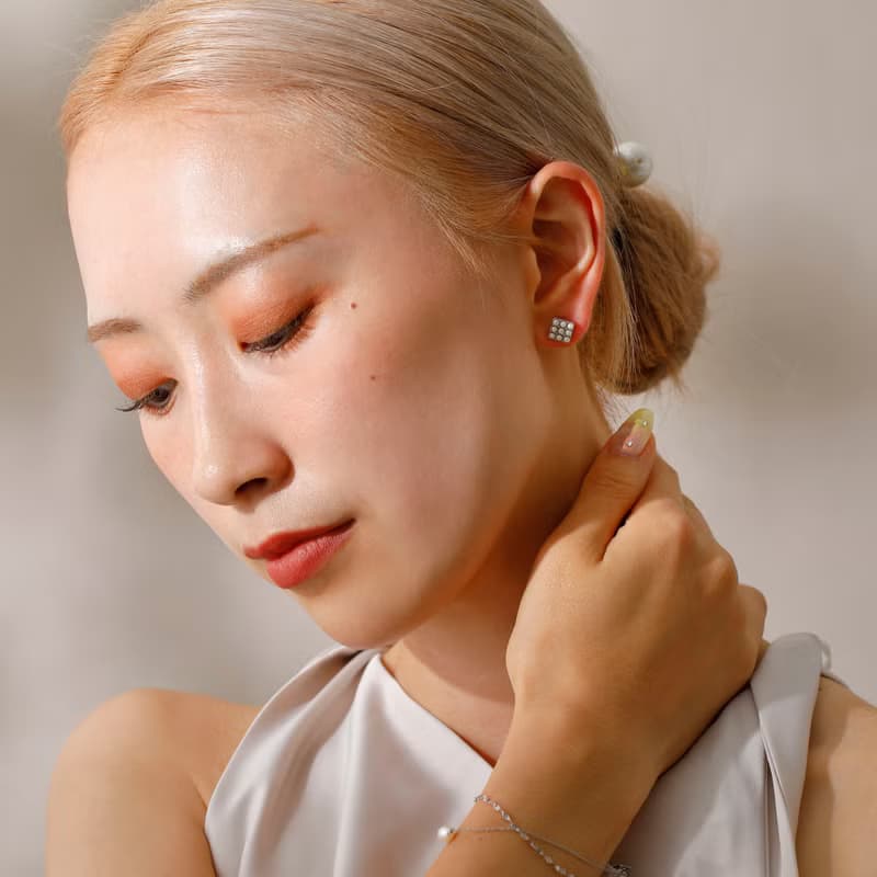 9pearl square pierced earring SV　ニッケルフリー　チタンポスト　パール　スクエア　シルバー