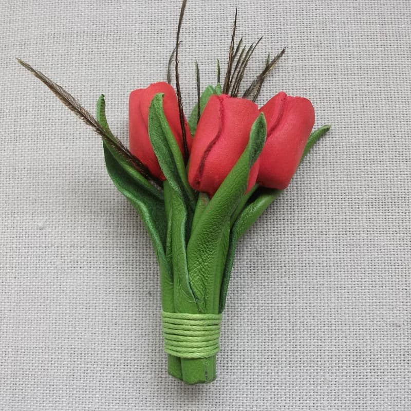 Small brooch made of genuine leather with a bouquet of coral tulips