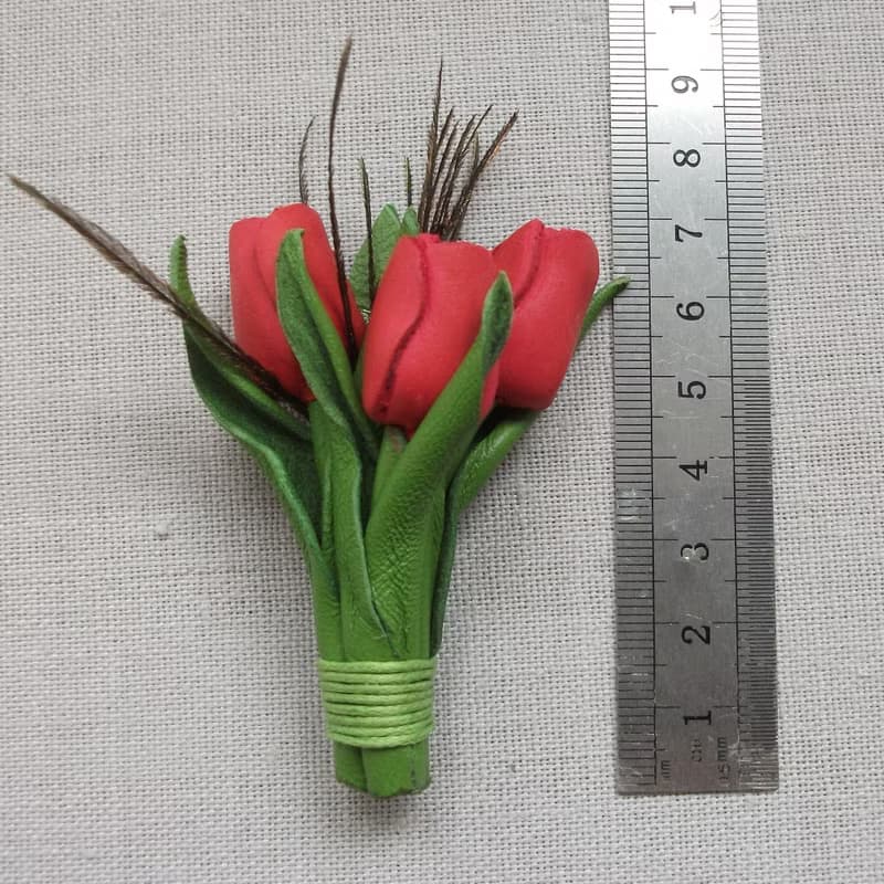 Small brooch made of genuine leather with a bouquet of coral tulips