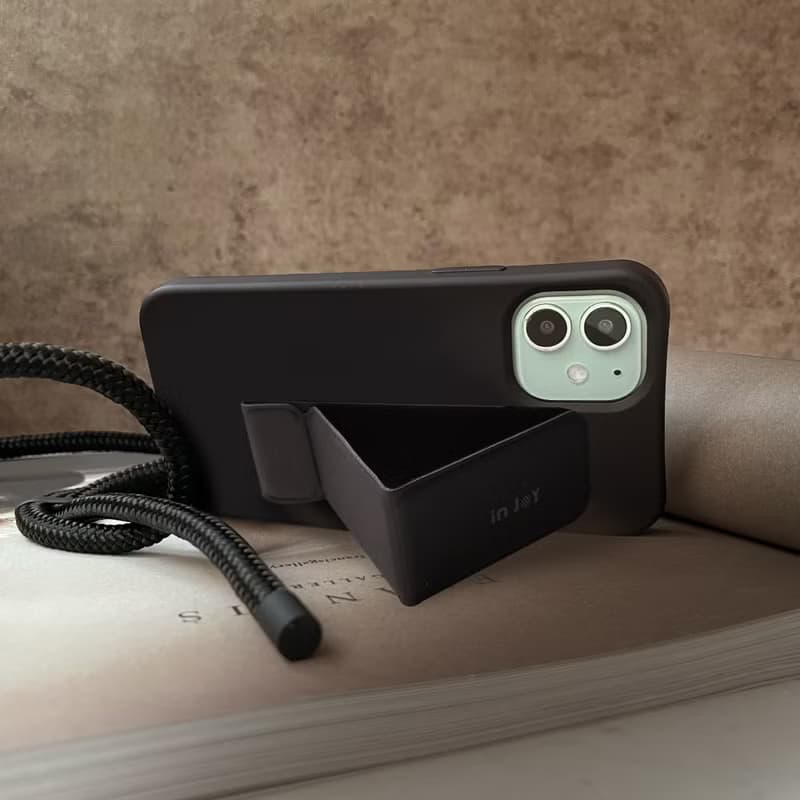 【手機掛繩】可拆式 Urban Basic 經典黑 iPhone 手機支架 背繩殼