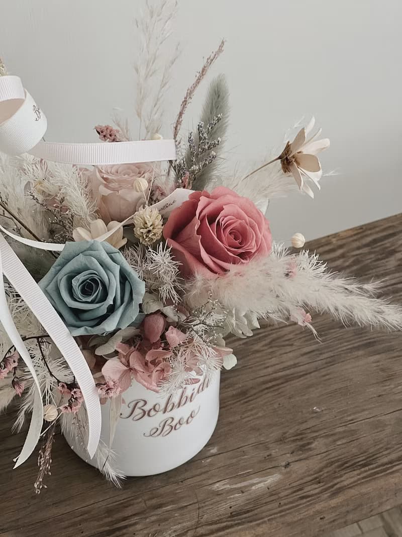 【永生玫瑰花盆花】• 情人節禮物/生日禮物/永生花/永生玫瑰花