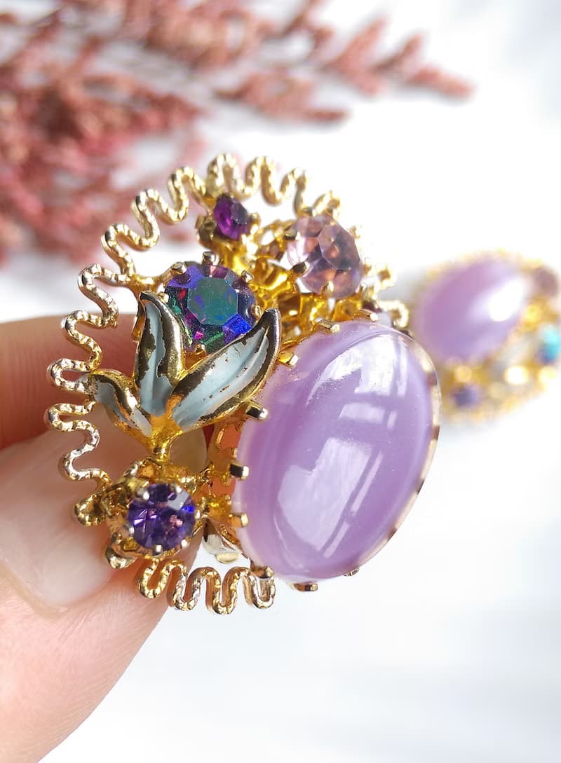 【西洋古董飾品 】  淡紫花簇 唯美 夾式耳環