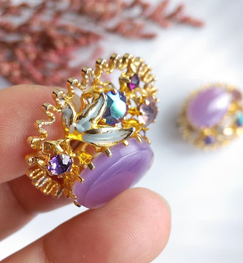 【西洋古董飾品 】  淡紫花簇 唯美 夾式耳環
