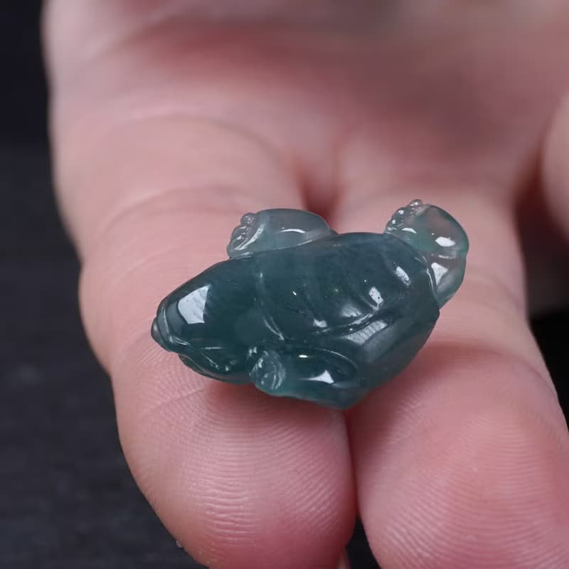 【招財神獸】藍水翡翠三腳蟾蜍擺件 | 天然玉翡翠A貨 | 送禮