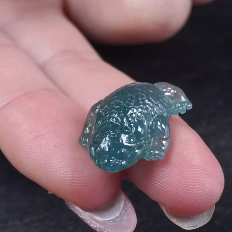 【招財神獸】藍水翡翠三腳蟾蜍擺件 | 天然玉翡翠A貨 | 送禮