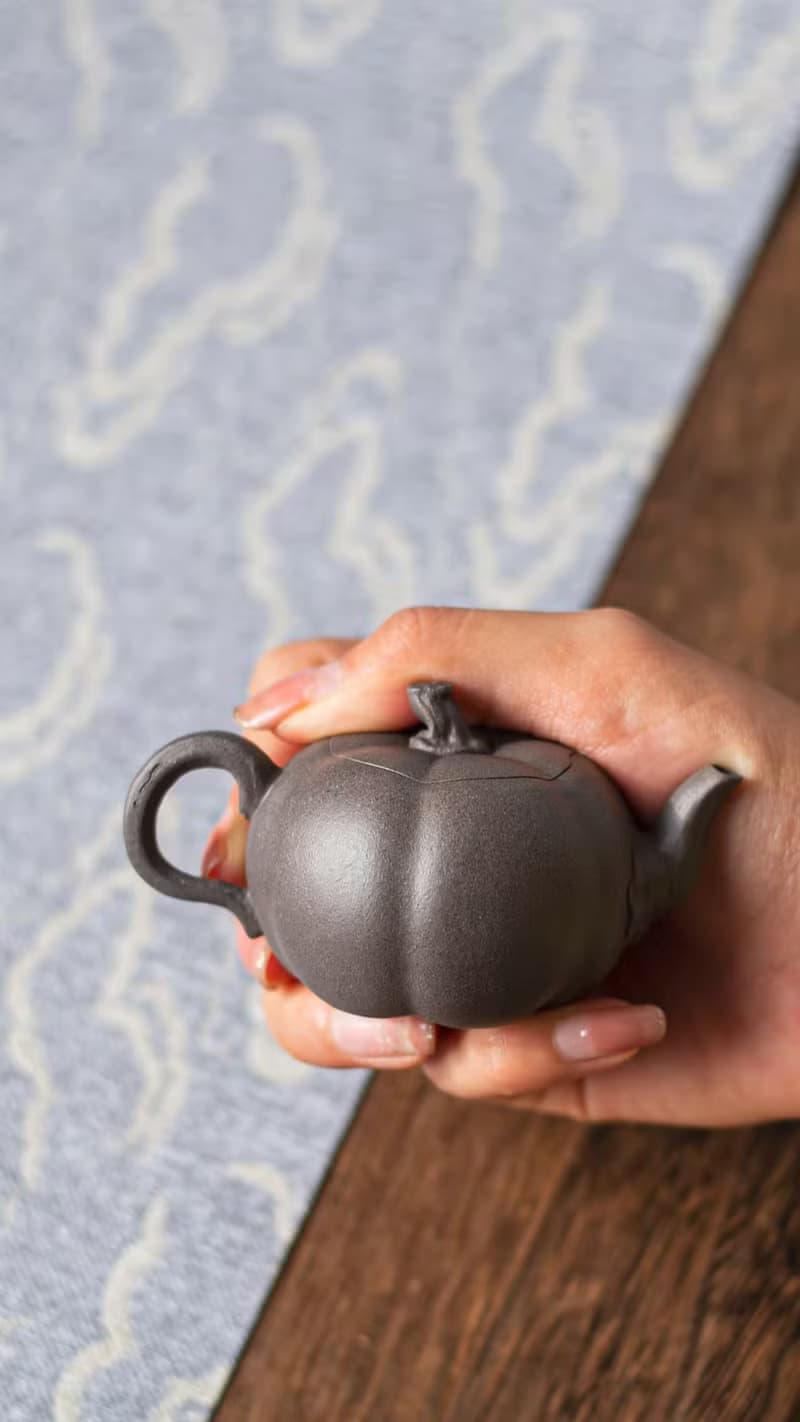 送禮紫砂壺茶壺小南瓜 篆刻款  极品青灰料 全手工制作 65CC高端