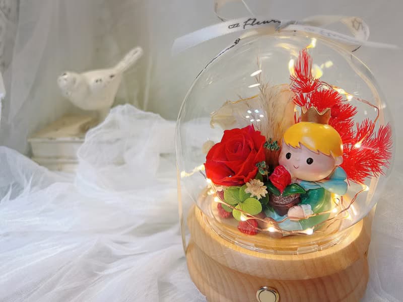 永生花藍芽音響 藍芽喇叭燈 小王子玫瑰 情人節 生日禮物 玻璃罩