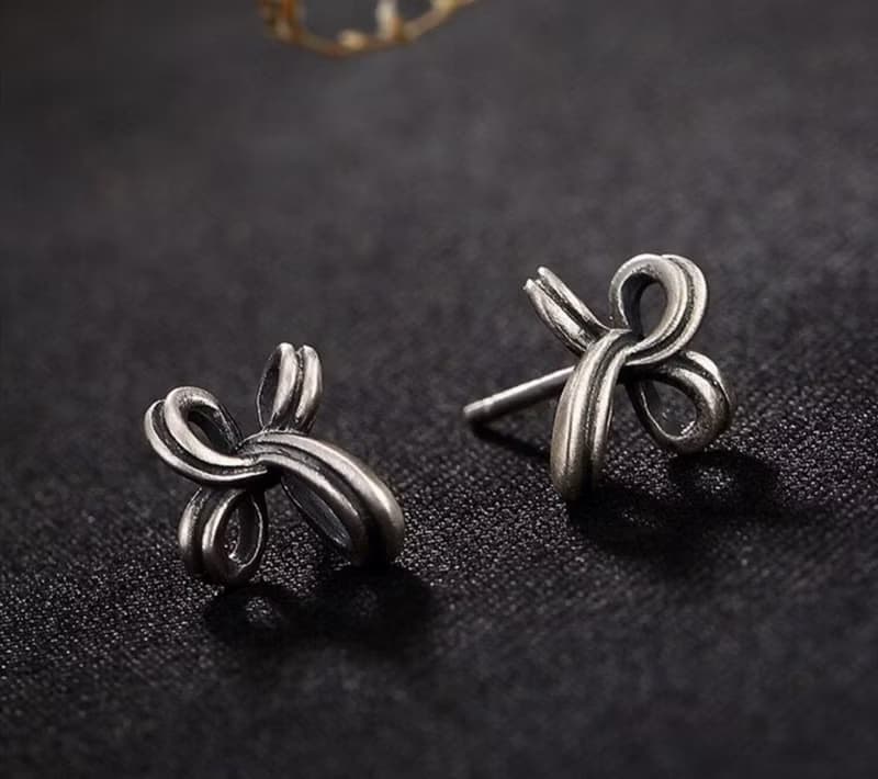 S 925 Sterling Silver Irregular Bowknot Stud Earrings Retro Vulcanized Thai