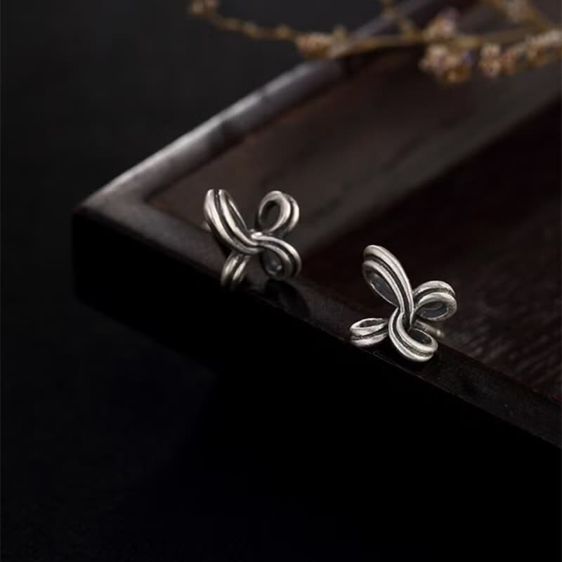 S 925 Sterling Silver Irregular Bowknot Stud Earrings Retro Vulcanized Thai