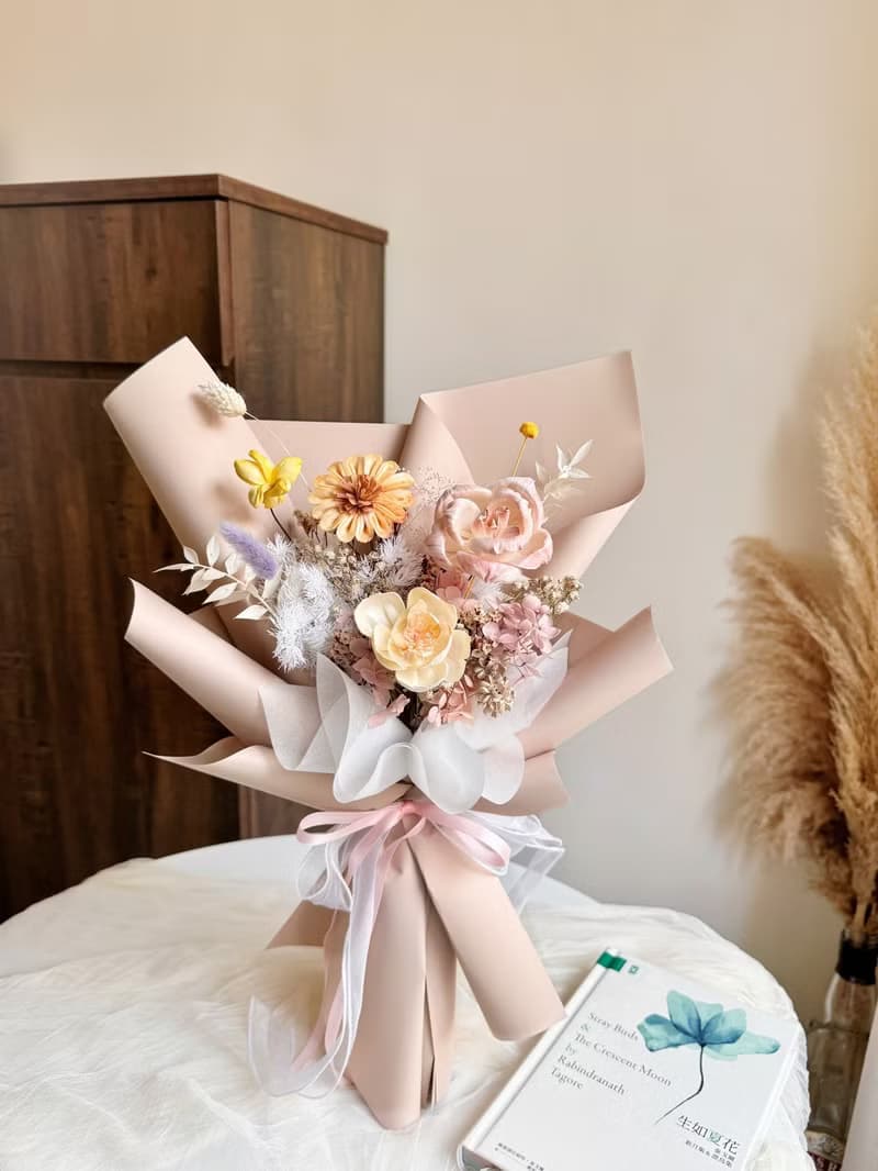 溫柔裸粉 太陽花 乾燥花束 畢業花束