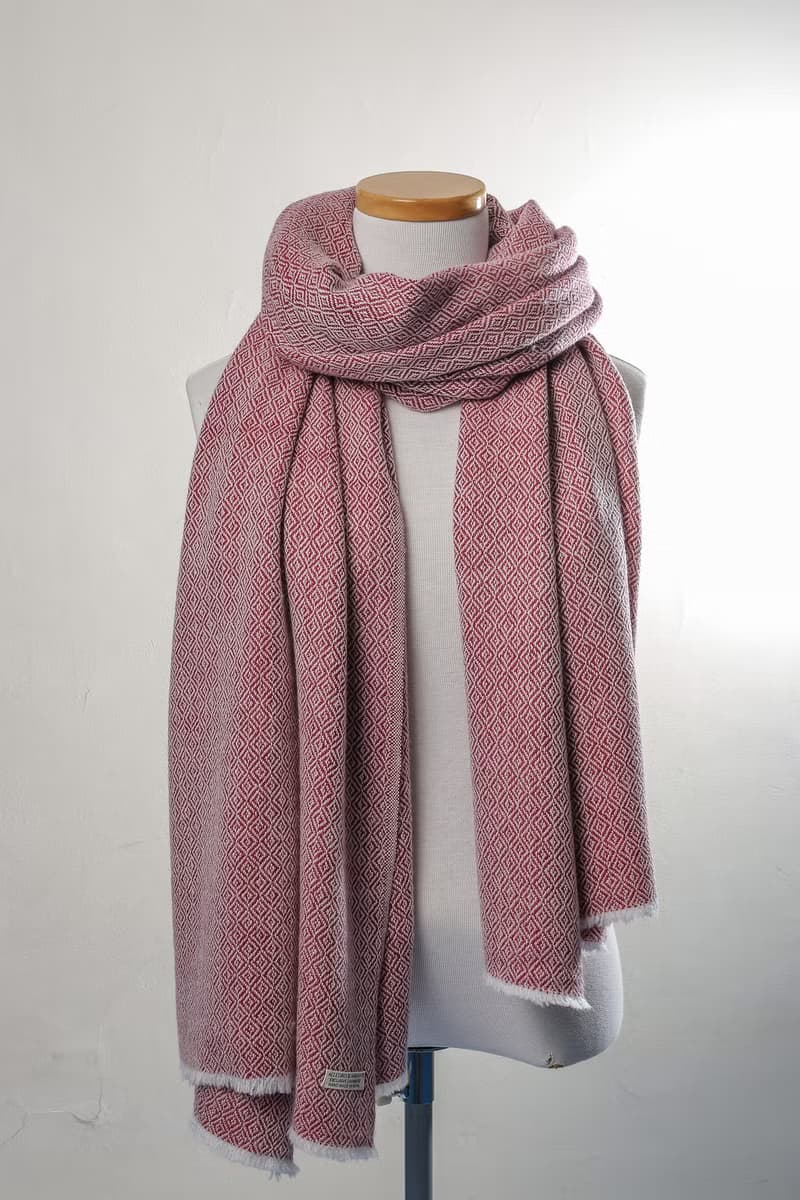 【厚款】喀什米爾羊毛圍巾/披肩  鑽石紋暗紅 手工機織