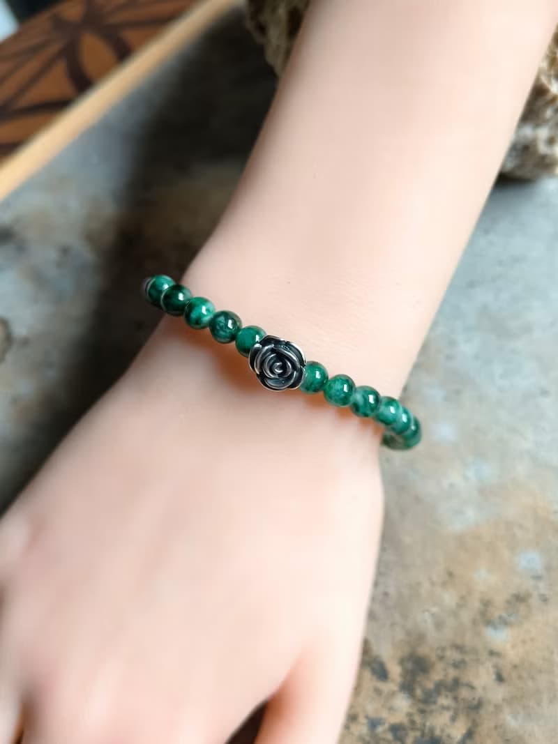 緬甸天然翡翠 冰綠飄花 串珠手鍊