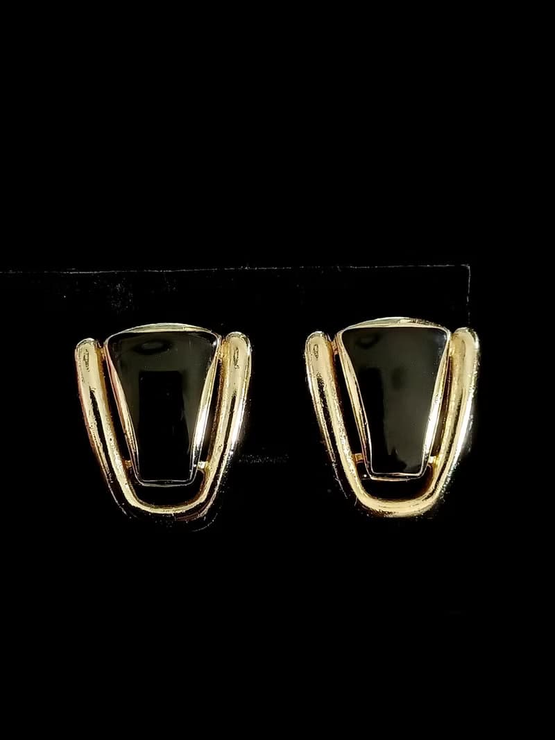 vintage jewelry  盾型黑色琺瑯夾式耳環