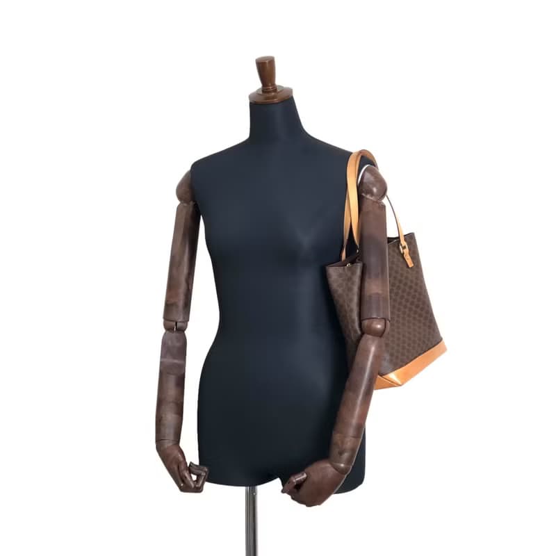 【 日本直送　名牌中古包 】CELINE セリーヌ マカダム ショルダーバッグ ブラウン PVC レザー トートバッグ vintage  オールド tpbd2h