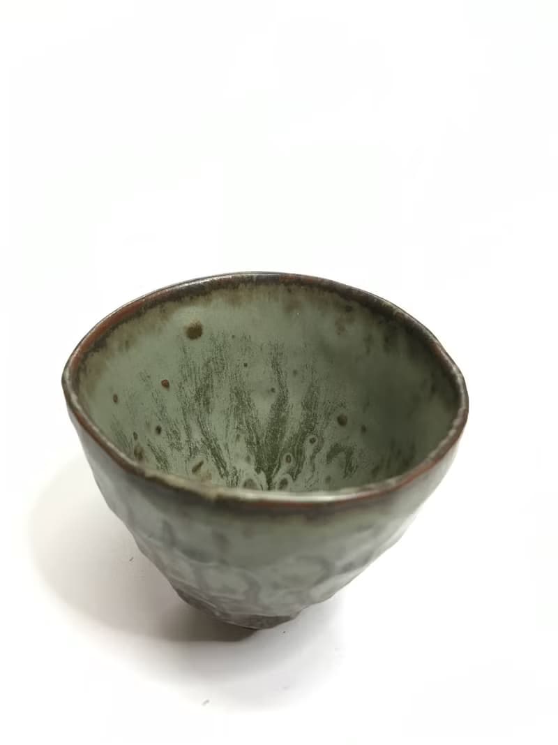 曾永鴻  灰釉刀削杯