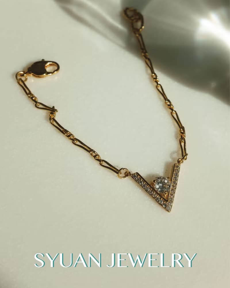 SYUAN JEWELRY|Soar 翱翔— 鍍18K手工鏈V字鋯石手鍊