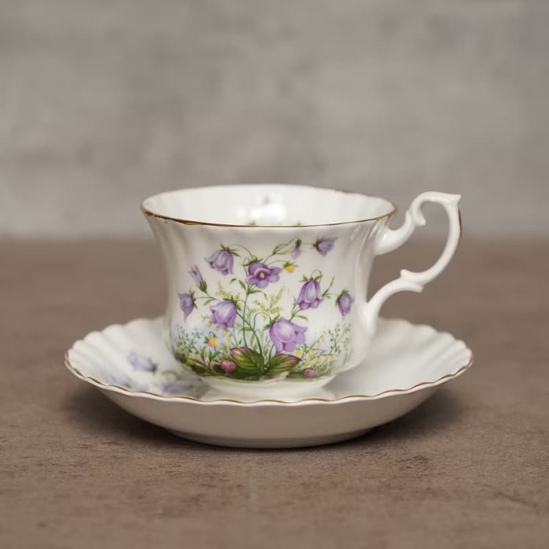1960英國Richmond風鈴花描金骨瓷茶杯/咖啡杯組