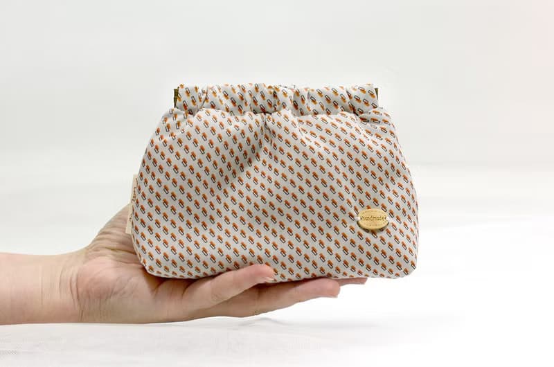【日本布】澎澎感日系印花 彈片口金化妝包 / 隨身小物包 # 陽澄
