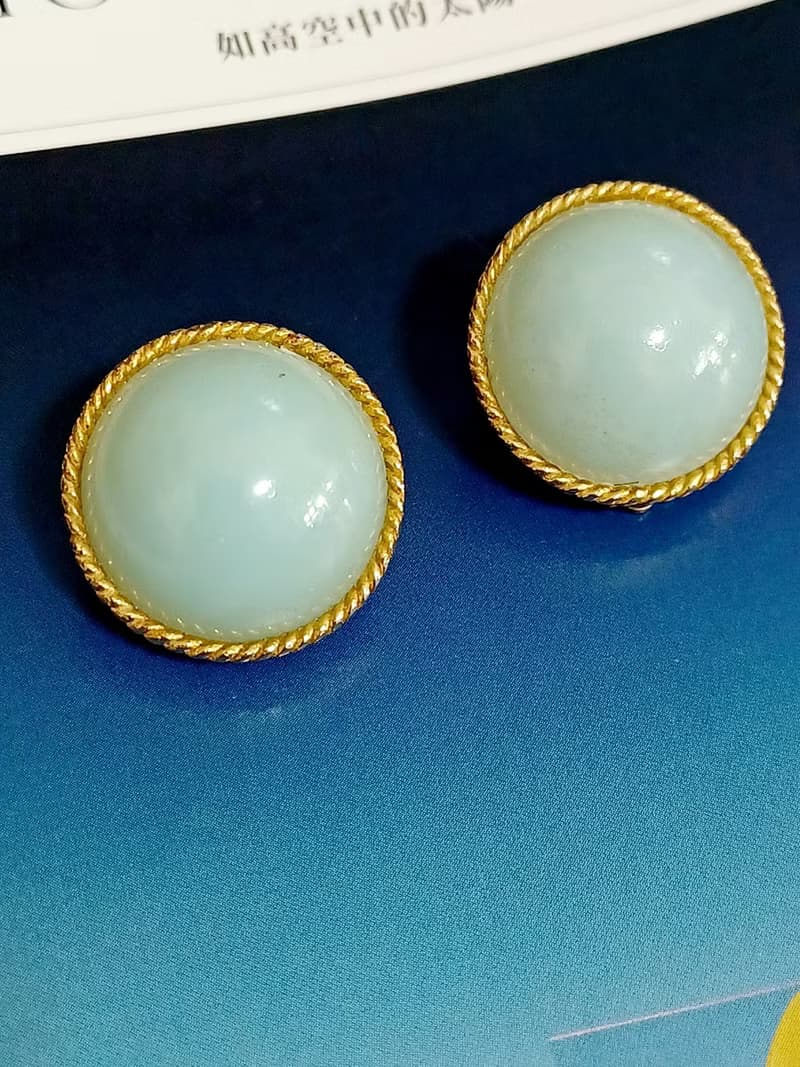 vintage jewelry  典雅仿玉石沁涼 夾式耳環