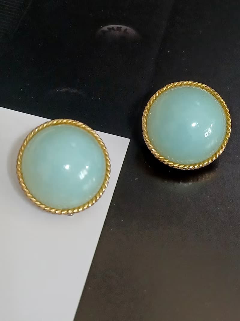 vintage jewelry  典雅仿玉石沁涼 夾式耳環