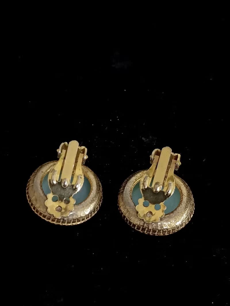 vintage jewelry  典雅仿玉石沁涼 夾式耳環
