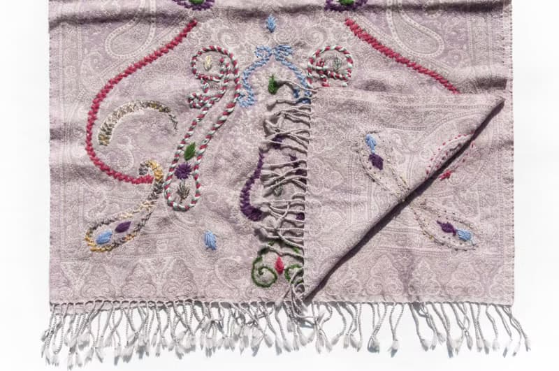 喀什米爾Cashmere/水煮羊毛披肩/針織圍巾/刺繡圍巾/羊絨披巾-花