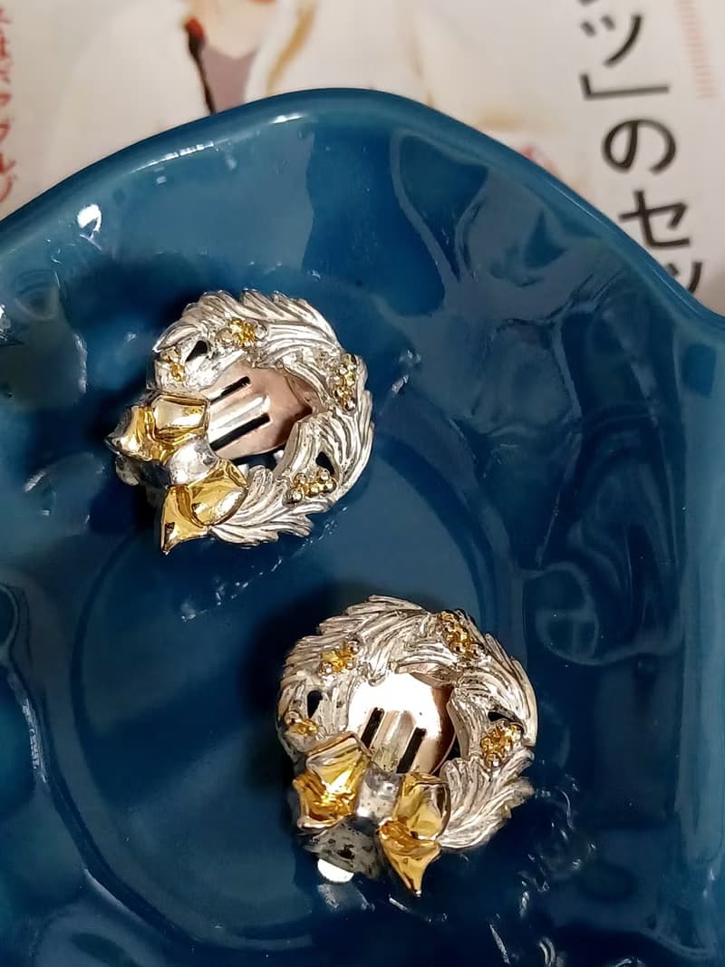 vintage jewelry  典雅精緻銀色花環 夾式耳環