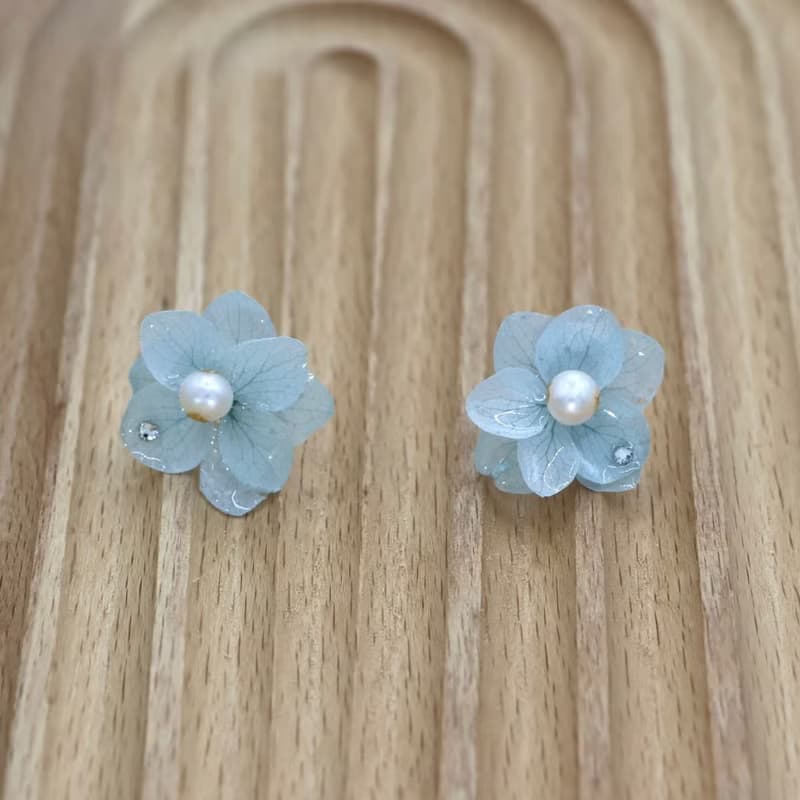 經典日常款 沁藍天空系列 真花 天然珍珠 水鑽(耳針/耳夾/耳環)