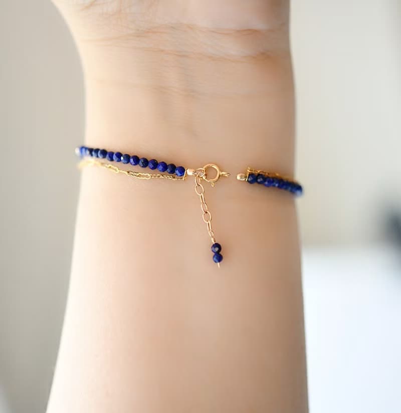 幸運と成功運UP、成功へ導く　ラピスラズリとデザインチェーンの2連ブレスレット  12月誕生石