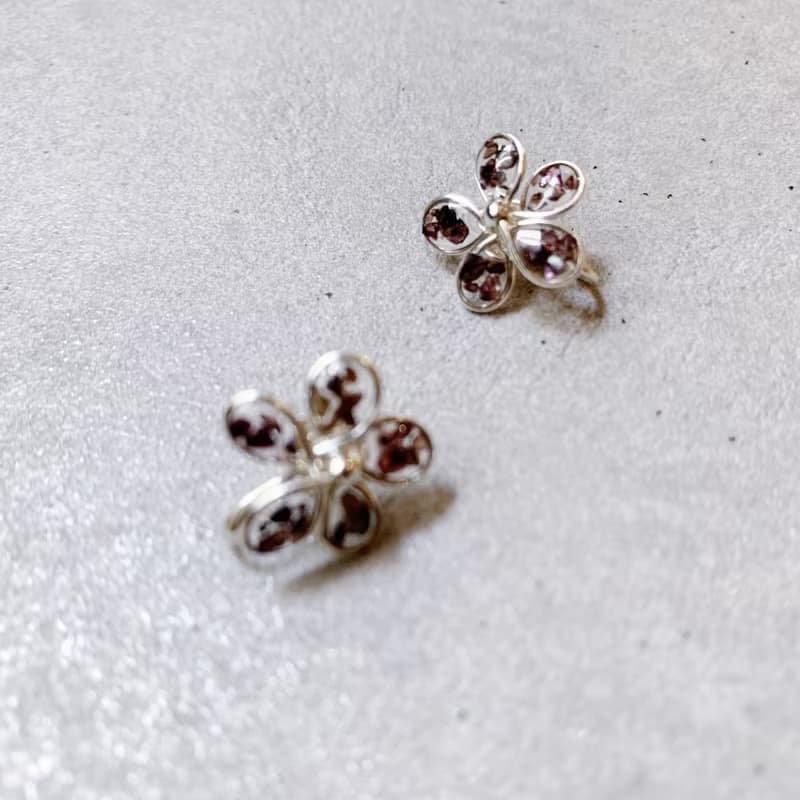 YLANG【采花 】一體成型貼耳款Swarovski/藝術銅線(無痛耳夾/鋼針